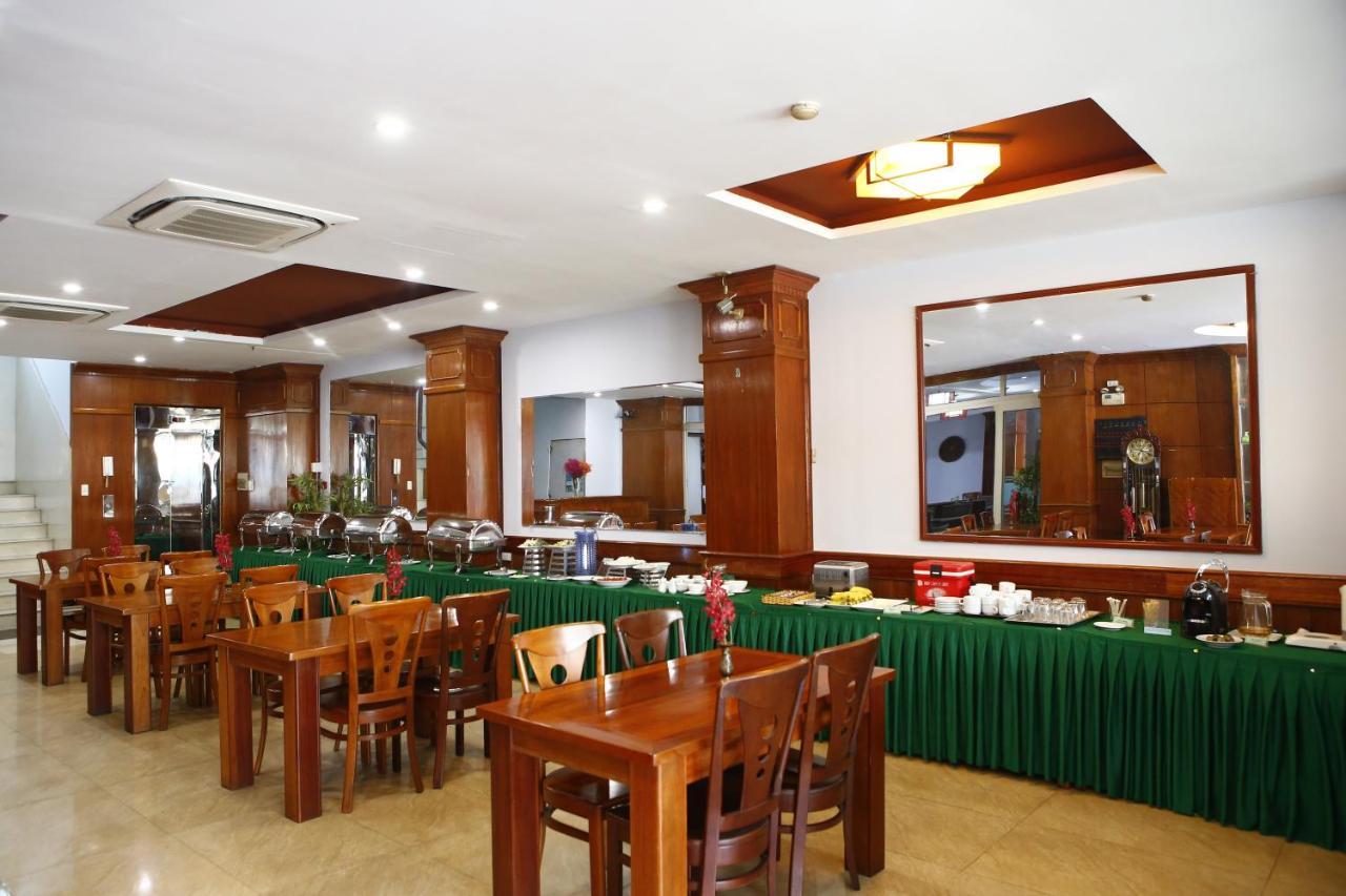 Phu An Hotel Thành Pho Ho Chí Minh Esterno foto