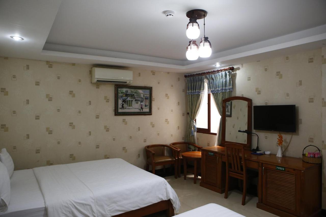 Phu An Hotel Thành Pho Ho Chí Minh Esterno foto